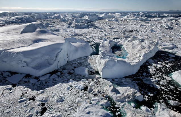 lifestylecommunication the blog enormes-icebergs-en-la-bahia-de-disko-groenlandia-copy-andoni-canela